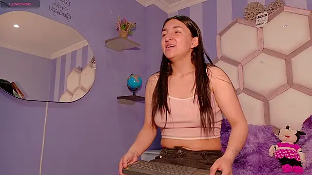 yvi taylor online show from 6, 4, 2026