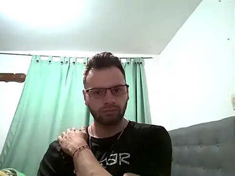 Baphomet212341 online show from 3, 2, 2026