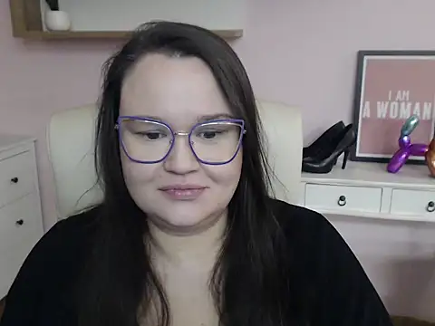 Snapshot of HollyDanceSoul chatting on 13, 1, 2026 HollyDanceSoul online show from 13, 1, 2026