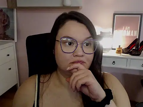 Snapshot of HollyDanceSoul chatting on 20, 2, 2026 HollyDanceSoul online show from 20, 2, 2026