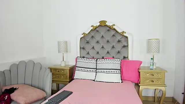 Snapshot of paulina_lux chatting on 11, 2, 2026 paulina lux online show from 11, 2, 2026