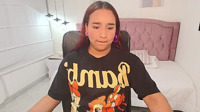 Snapshot of marilyn_tk chatting on 15, 1, 2026 marilyn tk online show from 15, 1, 2026