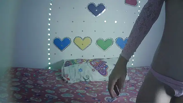 Mia Suarez7 online show from 3, 4, 2026