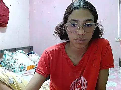 Zoe Khaterine online show from 13, 1, 2026