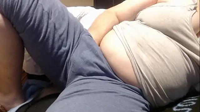 Snapshot of Santanna77 chatting on 11, 2, 2025 Santanna77 online show from 11, 2, 2025