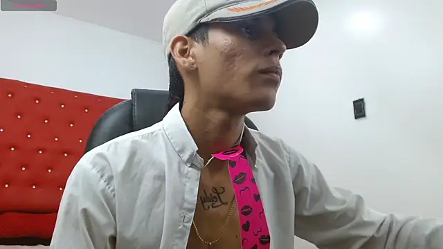 Snapshot of paullcb chatting on 14, 1, 2026 paullcb online show from 14, 1, 2026