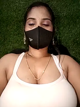 Snapshot of Nithyatamil chatting on 13, 2, 2026 Nithyatamil online show from 13, 2, 2026