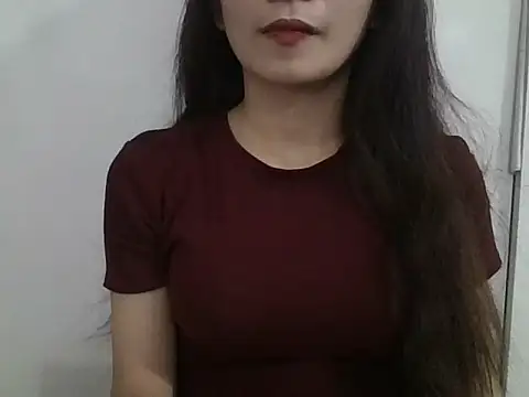 Snapshot of berry_alma06 chatting on 21, 5, 2026 berry alma06 online show from 21, 5, 2026