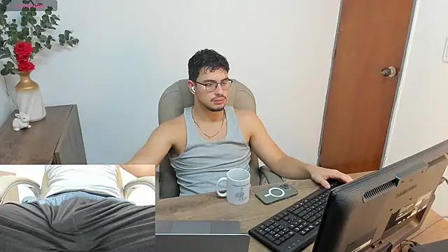 Snapshot of Jay_Grip chatting on 5, 2, 2026 Jay Grip online show from 5, 2, 2026