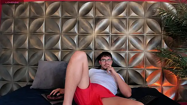 Snapshot of Jay_Grip chatting on 7, 2, 2026 Jay Grip online show from 7, 2, 2026