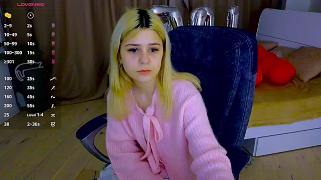 ApheliaStar online show from 15, 2, 2026