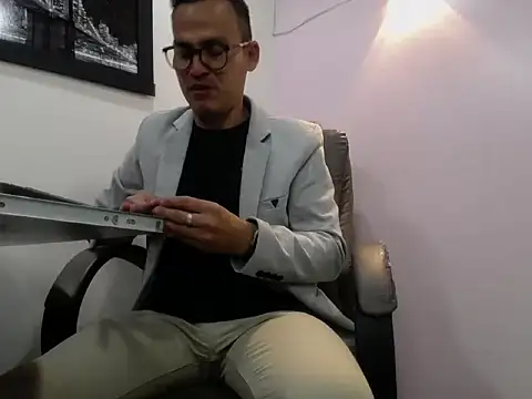 Oswalldo   online show from 16, 2, 2026