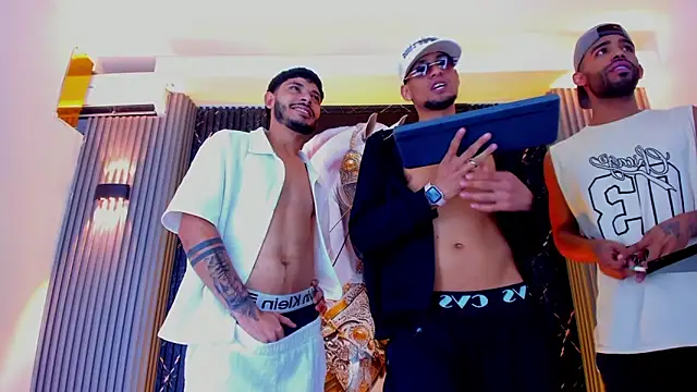 The Gods In Diamonds online show from 10, 2, 2026