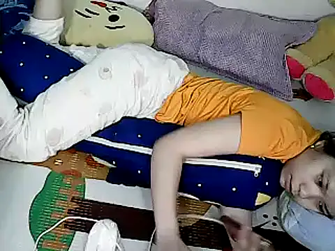 xxhotamizinggirl online show from 10, 4, 2026