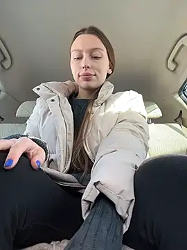 Snapshot of LeiaMood chatting on 10, 2, 2026 LeiaMood online show from 10, 2, 2026