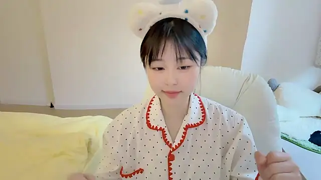 Onefiona online show from 11, 4, 2026