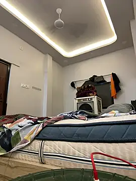 Spicy boy 69 online show from 17, 5, 2026