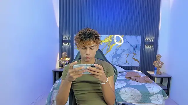 Anyelo Twink online show from 21, 3, 2026