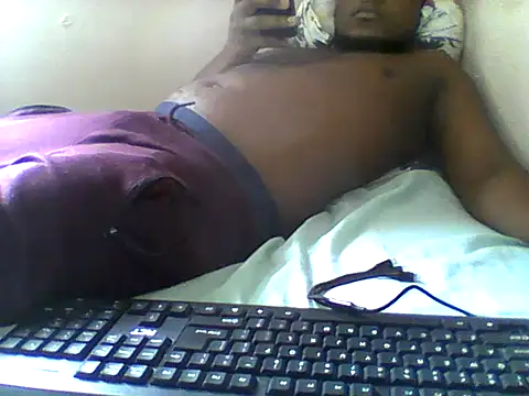 handsomeguy02 online show from 23, 4, 2026