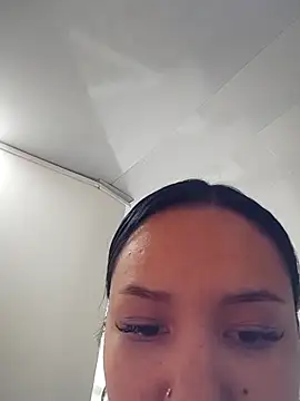 soffi joness23 online show from 14, 4, 2026