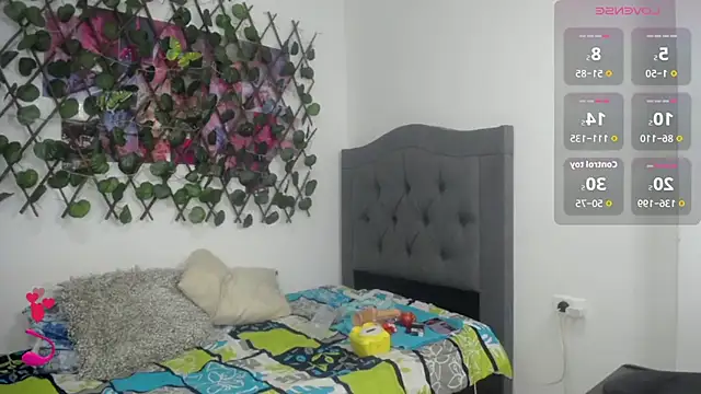 tifanny chambers online show from 17, 2, 2026