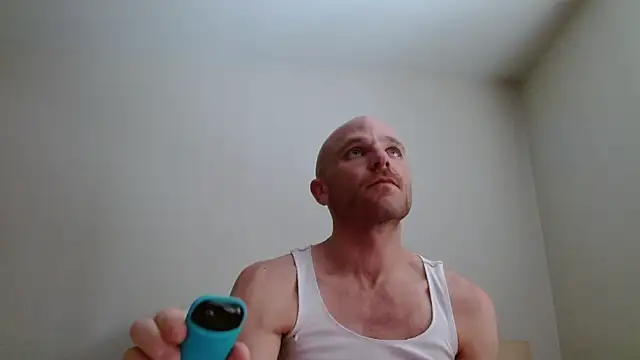 Snapshot of FrankieFuckMe chatting on 7, 2, 2026 FrankieFuckMe online show from 7, 2, 2026