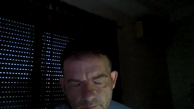 Snapshot of _grj1 chatting on 25, 4, 2026 grj1 online show from 25, 4, 2026