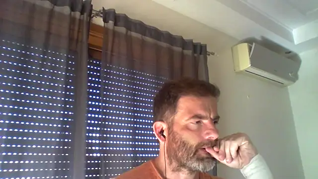 Snapshot of _grj1 chatting on 21, 5, 2026 grj1 online show from 21, 5, 2026