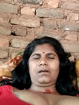 Hot di97 online show from 13, 4, 2026