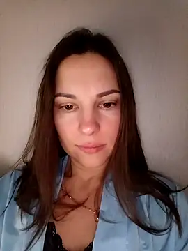 She-Moon online show from 4, 2, 2026