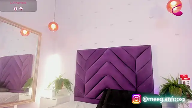 Meeganfoox online show from 13, 2, 2026