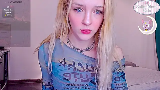 sailormoon666  online show from 2, 4, 2026