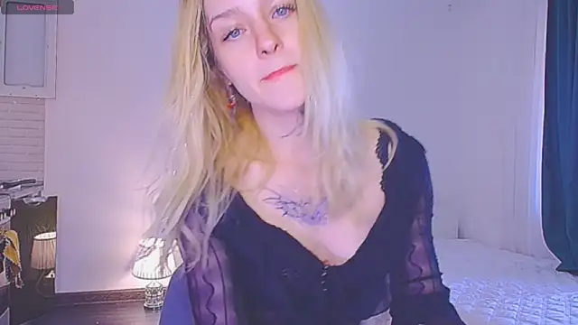 sailormoon666  online show from 12, 4, 2026