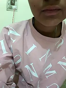 Snapshot of Aaradhna-_hoy chatting on 2, 3, 2026 Aaradhna- hoy online show from 2, 3, 2026