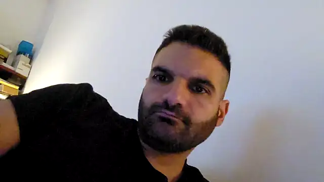 marios87xxl online show from 22, 3, 2026