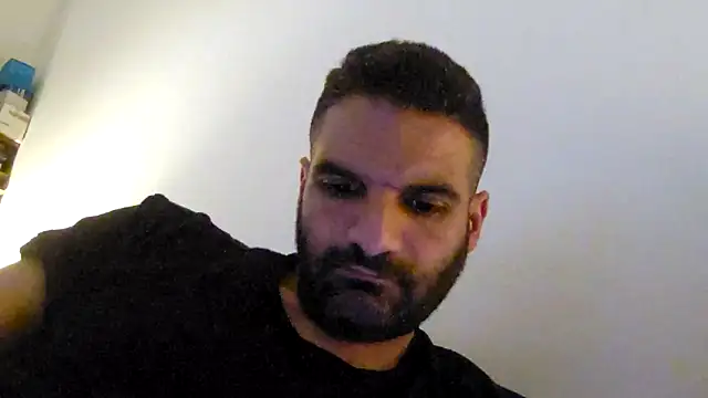 marios87xxl online show from 11, 4, 2026