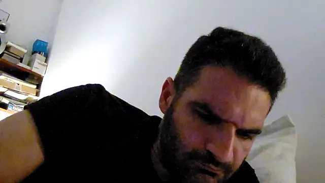 marios87xxl online show from 22, 4, 2026