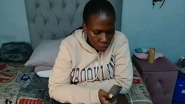 Snapshot of MelowD_2 chatting on 17, 6, 2026 MelowD 2 online show from 17, 6, 2026