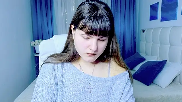 Snapshot of Miss__Poly chatting on 4, 2, 2026 Miss Poly online show from 4, 2, 2026