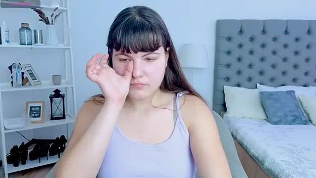 Snapshot of Miss__Poly chatting on 8, 2, 2026 Miss Poly online show from 8, 2, 2026