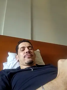 rodrigovianacastelo online show from 24, 2, 2026