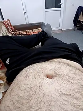 Snapshot of madalin80 chatting on 12, 1, 2026 madalin80 online show from 12, 1, 2026