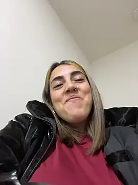 Paulinaa bella online show from 13, 2, 2026