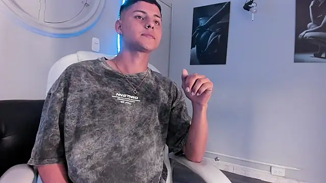 Liam9  online show from 15, 1, 2026