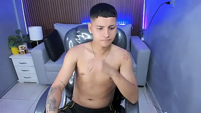 Liam9  online show from 23, 2, 2026