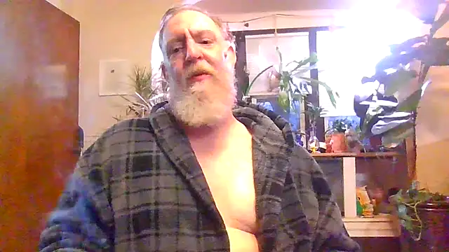 Snapshot of Moeblick chatting on 7, 4, 2026 Moeblick online show from 7, 4, 2026