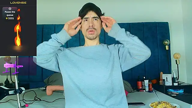 Ethan Briggs  online show from 4, 4, 2026