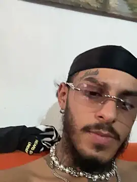 liyamjunior online show from 19, 2, 2026