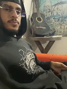 liyamjunior online show from 21, 2, 2026