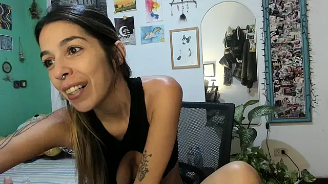 miafoxmia online show from 7, 4, 2026